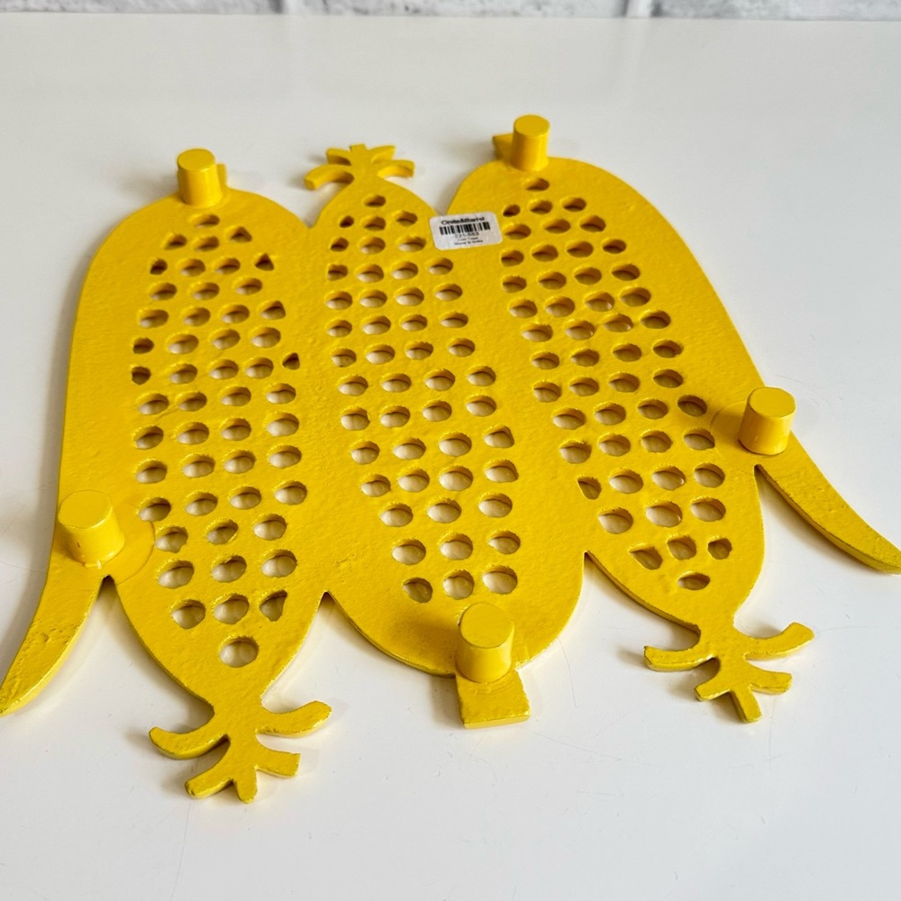 Crate&Barrel Yellow Corn-On-The-Cob Metal Trivet - Picture 6 of 8